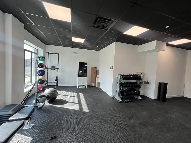 211 Ferry Blvd — Photo 23