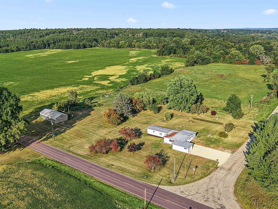 1st image of W7694 Freedom Rd