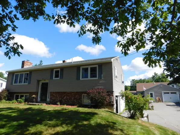 30 Summit Road, Brewer, ME 04412