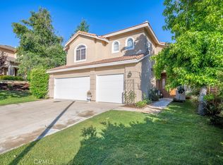 30457 Vineyard Ln, Castaic, CA 91384