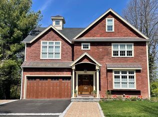 217 Wolcott Rd, Brookline, MA 02467