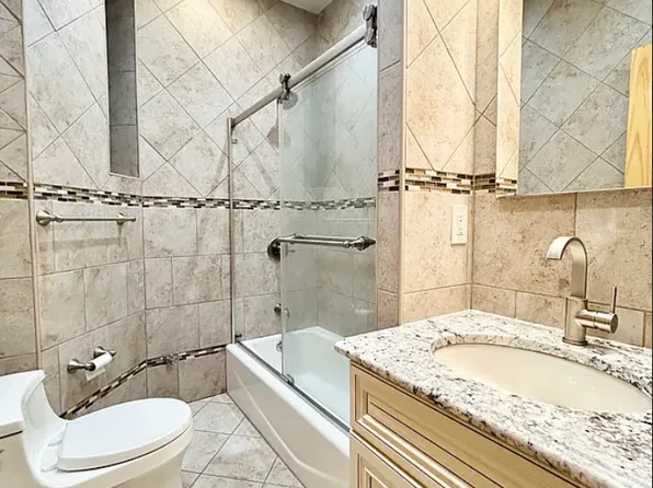 208 East 21st Street image 4 of 4