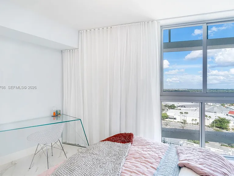 2000 Metropica Way #1810 — Photo 15