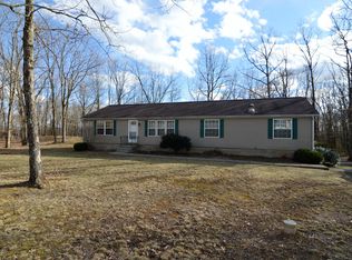 12 Wood Dr, Hazle Township, PA 18201