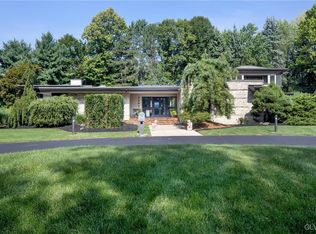 2205 Lehigh Pkwy N, Allentown, PA 18103