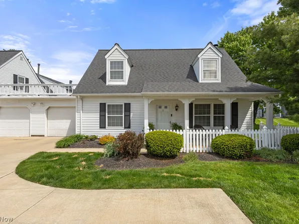 30603 Cambridge Cir, Bay Village, OH 44140