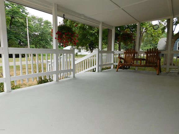 5th image of 19 28th St S