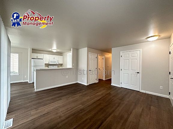 2nd image of 10122 W Garverdale Ln APT 202