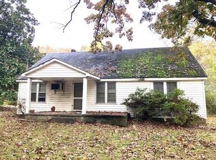 323 Lakeview Dr, Bremen, GA 30110