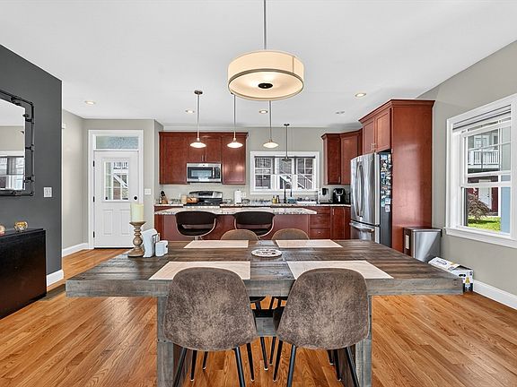3rd image of 36 Edgar Ave #2