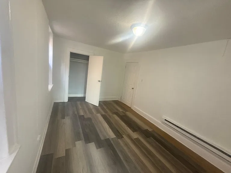 106 S Essex Ave #3 — Photo 6