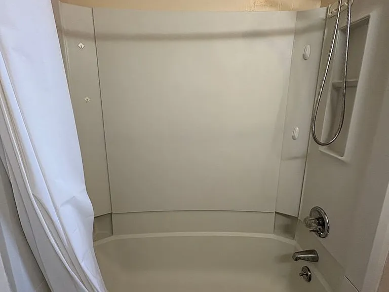 110 Langhorne Ln #3 — Photo 9