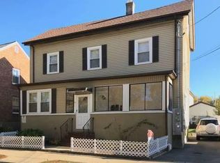 38 Clinton St #1D, Newton, MA 02458