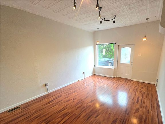 5th image of 3416 Ligonier St