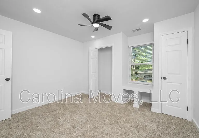 10 Valley View Ln — Photo 14