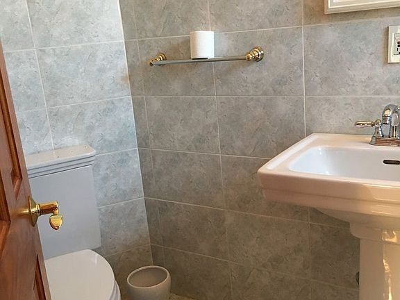 3rd image of 8515 Main St APT 3I