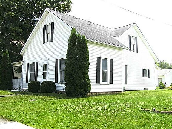 2nd image of 319 School St