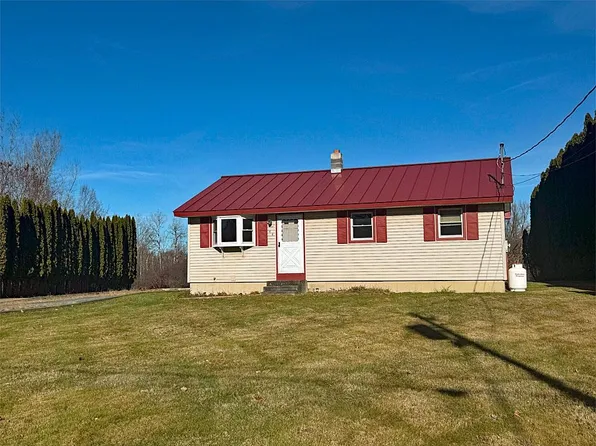 44 Meadow Lane, Castleton, VT 05735