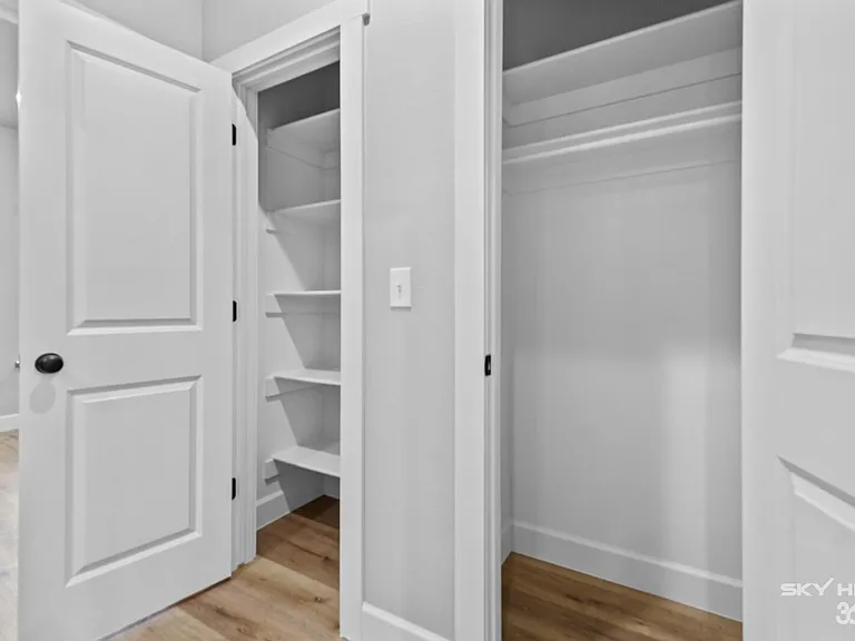221 Dogwood St — Photo 18