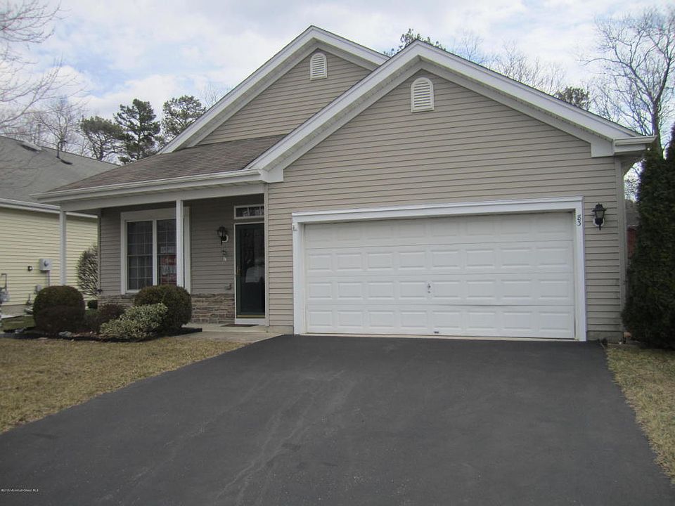 2nd image of 83 Robin Ln