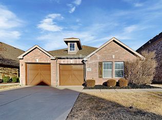 5825 Stone Mountain Rd, The Colony, TX 75056