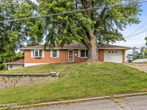590 Conrad St, Jefferson City, MO 65109