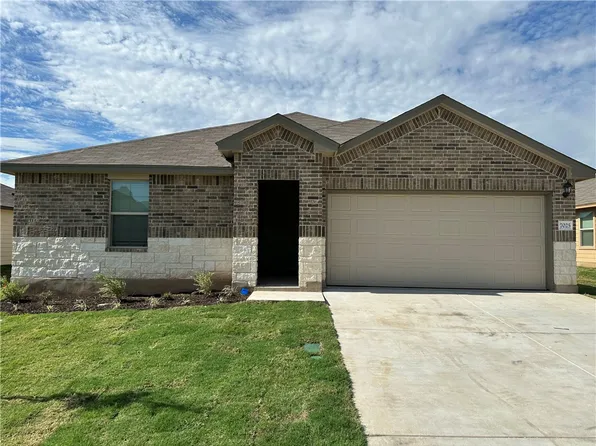 7025 Llano Dr, China Spring, TX 76633
