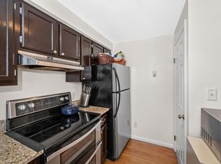 99 Pearl St APT 10, Charlestown, MA 02129