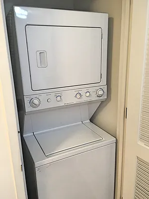 Rented by OOAKB&F INC | media 28