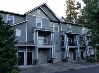 830 Springtree Ln, West Linn, OR 97068