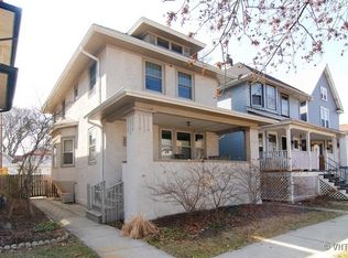 525 Highland Ave, Oak Park, IL 60304