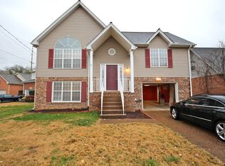 704 Brent Glen Pl, Nashville, TN 37211