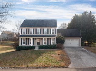 8920 Colchester Ridge Rd, Knoxville, TN 37922