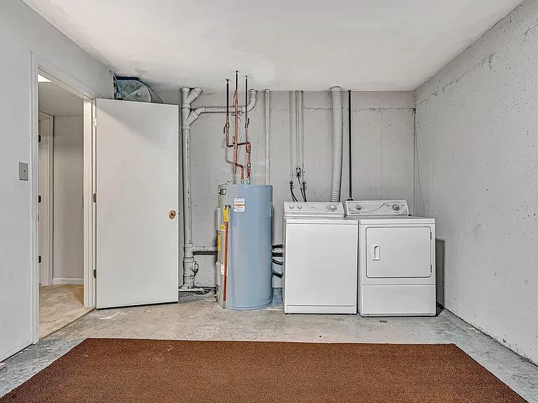 3273 Forest Ridge Rd — Photo 26