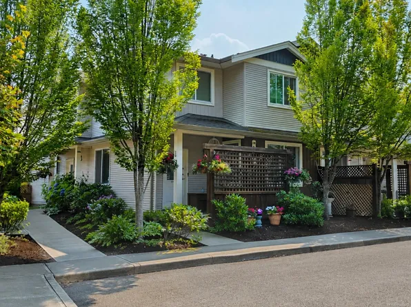 2153 Ridgemont Pl Unit 104, Nanaimo, BC V9T 0C8
