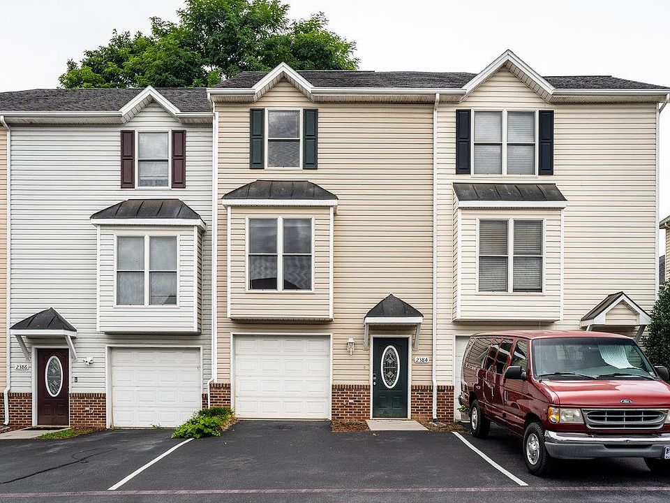 1st image of 2384 King Arthurs Ct