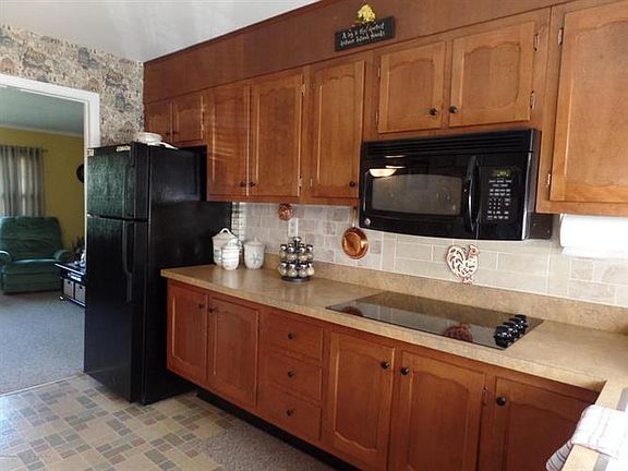 4th image of 226A Buckingham Ct #100A