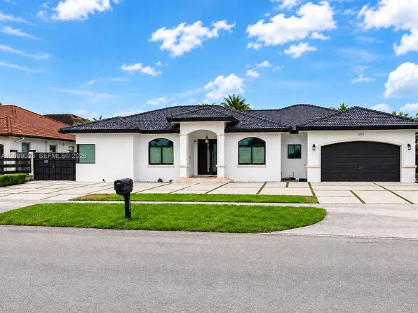 12153 SW 2nd St, Miami, FL 33184