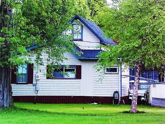 5th image of 42770 Headland Ave