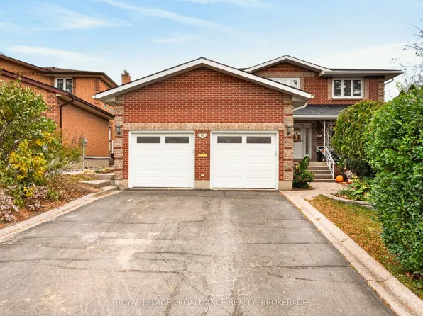 862 Old Colony Rd, Kingston, ON K7P 1S5