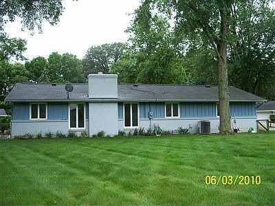 3rd image of 341 S Village Dr