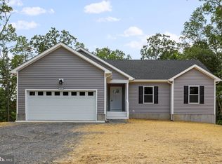 129 Shady Pine Dr, Capon Bridge, WV 26711
