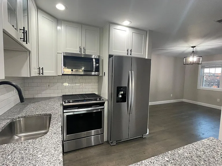 3 Canal St #3B — Photo 20