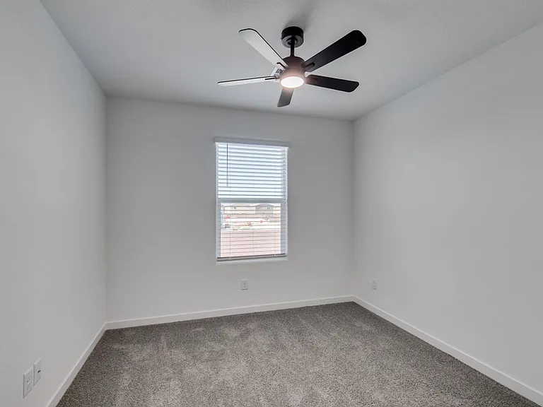 9849 Hidden Pass Ave — Photo 31