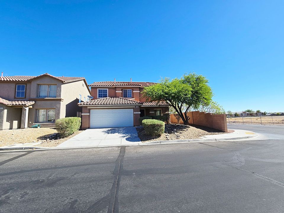1st image of 348 Bella Calabria Ave