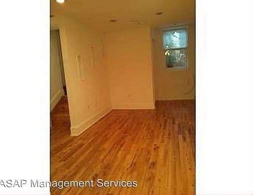 3rd image of 4254 N Mozart St