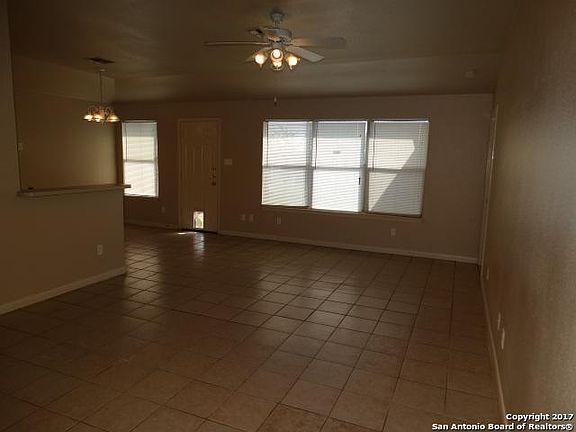 4th image of 4106 Sunrise Cove Dr