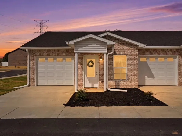 741 Kings Ln #B-5, Tullahoma, TN 37388