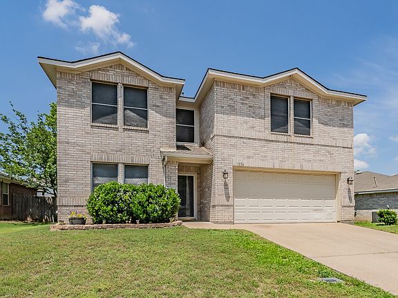 2nd image of 1036 Triple Crown Dr
