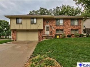 12905 Ohio Cir, Omaha, NE 68164